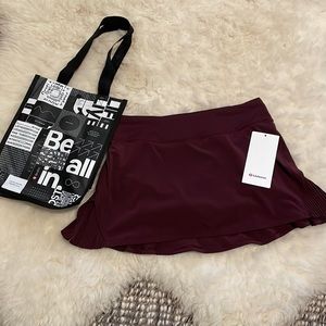 Like new Lululemon Play off the Pleats Skirt with tag